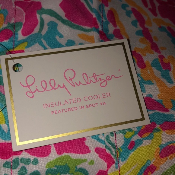 Lilly Pulitzer Large Beach Cooler Featured in Spot Ya - Picture 6 of 13